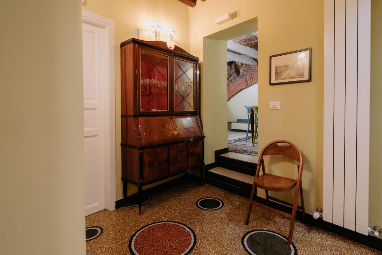 Le Stanze Del Piccadilly Hostel Genoa Bagian luar foto