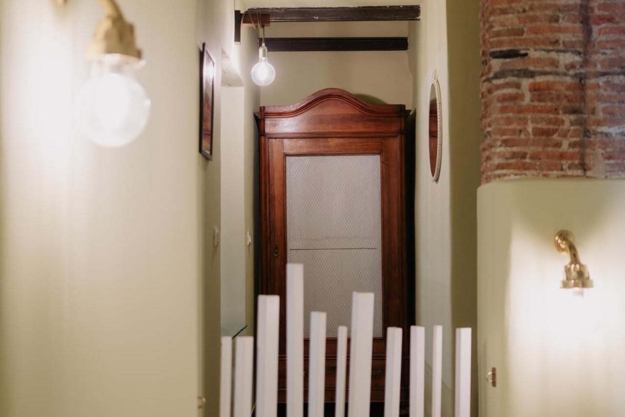 Le Stanze Del Piccadilly Hostel Genoa Bagian luar foto