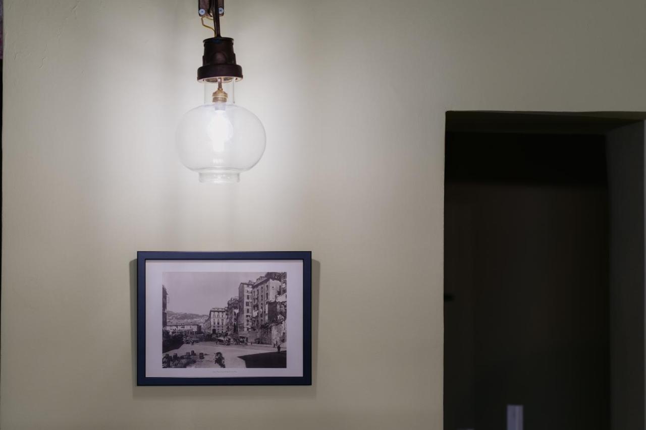 Le Stanze Del Piccadilly Hostel Genoa Bagian luar foto